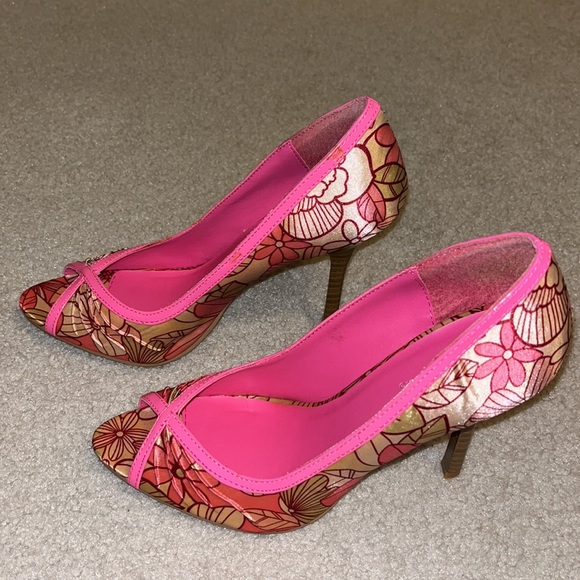 Pink Charlotte Russe Heels - Picture 2 of 4